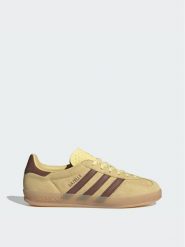 Adidas Sneakersy Gazelle Indoor KI7136 Żółty. Żółte obuwie sportowe damskie Adidas, ze skóry, bez zapięcia. Za 528.99 zł.