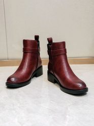 Sixth Sens Botki w kolorze czerwonym rozmiar: 36. Czerwone botki damskie Sixth Sens, bez obcasa, bez zapięcia. Za 188.40 zł.