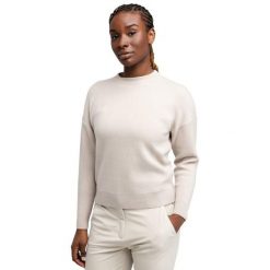 Damski sweter golfowy Siroko Birdie Sand. Brązowe golfy damskie SIROKO, m, bez wzorów, z dzianiny, bez ramiączek. Za 296.00 zł.