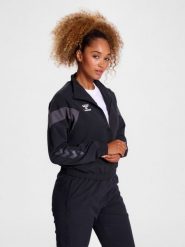 Damska bluza dresowa Hummel Travel. Czarne bluzy damskie Hummel, na wiosnę, xs, bez wzorów, z dresówki, bez kaptura. Za 158.70 zł.