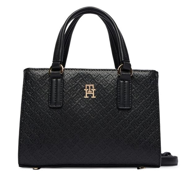 Torebka Tommy Hilfiger. Czarne torebki klasyczne damskie Tommy Hilfiger, bez dodatków. Za 378.99 zł.