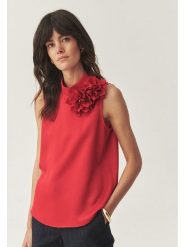 TATUUM Bluzka w kolorze czerwonym rozmiar: 42. Czerwone bluzki damskie TATUUM, bez wzorów, bez kołnierzyka, bez ramiączek. Za 131.43 zł.