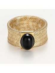 OR ÉCLAT Złoty pierścionek "Onyx Flamboyant" z onyksem rozmiar: onesize. Czarne pierścionki damskie Or Éclat, z onyksem, złote. Za 774.95 zł.