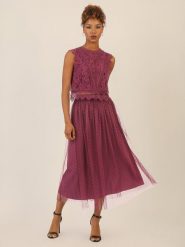 APART Spódnica tiulowa w kolorze bordowym rozmiar: 34. Czerwone spódnice damskie Apart, bez wzorów, z tiulu, maxi. Za 252.99 zł.