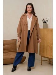 Curvy Lady Trencz w kolorze jasnobrązowym rozmiar: 40/42. Brązowe płaszcze damskie Curvy Lady, bez wzorów, z tkaniny, bez kaptura. Za 149.31 zł.