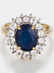 DIAMANTA Złoty pierścionek "Soleil Bleu" z topazami i szafirem rozmiar: 49. Niebieskie pierścionki damskie DIAMANTA, z szafirem, złote. Za 2,152.46 zł.