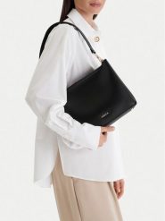 MEXX Torebka CEO-MEXX-B-004-09 Czarny. Czarne torebki klasyczne damskie Mexx, z materiału, bez dodatków. Za 179.99 zł.