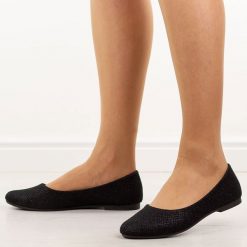 Czarne baleriny damskie Evento 9047. Czarne balerinki damskie eVento, bez wzorów, z jeansu. Za 89.00 zł.