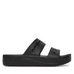 Klapki Crocs. Czarne klapki damskie Crocs, bez wzorów, bez obcasa, bez zapięcia. Za 159.99 zł.
