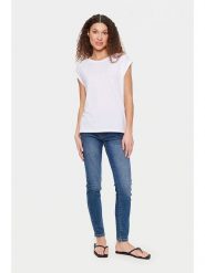 SAINT TROPEZ Koszulka "Adelia" w kolorze białym rozmiar: XS. Białe bluzki damskie Saint Tropez, xs, bez wzorów, z lyocellu, bez kołnierzyka, bez ramiączek. Za 86.99 zł.