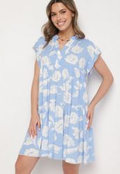 Jasnoniebieska Bawełniana Sukienka o Kroju Oversize w Kwiaty Liralea. Niebieskie sukienki damskie Born2be, bez wzorów, z bawełny, klasyczne, bez ramiączek. W wyprzedaży za 38.24 zł.