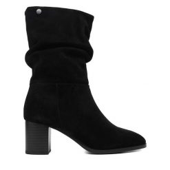 Botki Beverly Hills Polo Club. Czarne botki damskie Beverly Hills Polo Club, bez obcasa, na słupku, bez zapięcia. Za 469.99 zł.