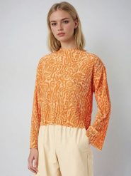 Monki Bluzka w kolorze pomarańczowym rozmiar: XXS. Pomarańczowe bluzki damskie Monki, xxs, bez wzorów, bez kołnierzyka, bez ramiączek. Za 41.39 zł.