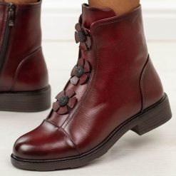 Bordowe płaskie botki damskie Potocki 12852. Czerwone botki damskie POTOCKI, na jesień, z dzianiny, eleganckie, z okrągłym noskiem, bez obcasa, na płaskiej podeszwie, bez zapięcia. Za 249.00 zł.