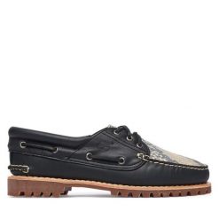 Półbuty Timberland. Czarne półbuty damskie Timberland, bez wzorów, bez obcasa, na płaskiej podeszwie, bez zapięcia. Za 899.99 zł.