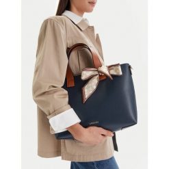 Torebka Lasocki. Niebieskie torebki klasyczne damskie Lasocki, bez dodatków. Za 199.99 zł.