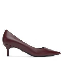 Szpilki GINO ROSSI. Czerwone szpilki damskie Gino Rossi, bez wzorów, bez obcasa, na szpilce, bez zapięcia. Za 299.99 zł.