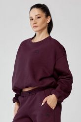 Damska bluza sportowa oversize Rough Radical Trip Classic. Czerwone bluzy damskie ROUGH RADICAL, na jesień, s, bez wzorów, z bawełny, bez kaptura. Za 159.99 zł.
