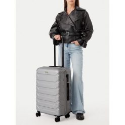 Walizka średnia GINO ROSSI. Szare walizki Gino Rossi, bez wzorów, średnie. Za 279.99 zł.