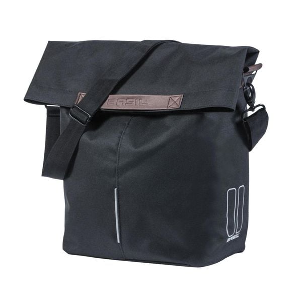 Torba na zakupy „City. Czarne shopper bag BASIL, bez wzorów, bez dodatków. Za 215.95 zł.