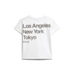 Koszulka damska Superdry Core Logo City. Białe bluzki damskie Superdry, bez wzorów, bez kołnierzyka, bez ramiączek. Za 125.45 zł.