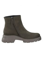 Paul Green Skórzane botki w kolorze khaki rozmiar: 42. Brązowe botki damskie Paul Green, z nubiku, bez obcasa, bez zapięcia. Za 434.99 zł.