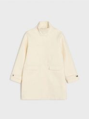 Klasyczny płaszcz z ozdobnymi guzikami - kremowy. Białe płaszcze damskie Sinsay, l, bez wzorów, bez kaptura. Za 129.99 zł.