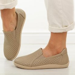 Beżowe skórzane półbuty damskie barefoot M.Daszyński Ol38-2. Brązowe półbuty damskie M.Daszyński, na jesień, bez wzorów, z jeansu, bez obcasa, na płaskiej podeszwie, bez zapięcia. W wyprzedaży za 197.10 zł.