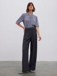 BGN Spodnie w kolorze antracytowym rozmiar: 38. Czarne spodnie materiałowe damskie BGN, bez wzorów, z materiału. Za 135.49 zł.