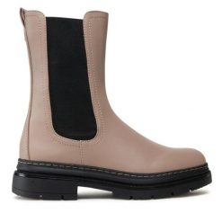 Sztyblety Tamaris. Brązowe botki damskie Tamaris, bez obcasa, na płaskiej podeszwie, bez zapięcia. Za 259.99 zł.