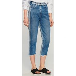 Dwukolorowe jeansy - Niebieski. Niebieskie jeansy damskie Reserved. W wyprzedaży za 69.99 zł.