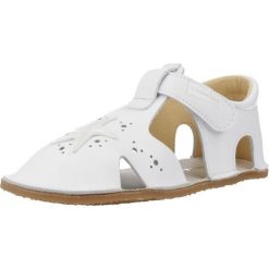 Sandały TITANITOS L560 ESTRELLA Biały. Białe sandały damskie TITANITOS, bez wzorów, ze skóry, bez obcasa, bez zapięcia. Za 186.99 zł.