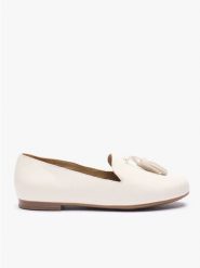 Kremowe mokasyny z chwostem. Brązowe mokasyny damskie Ryłko, ze skóry, z okrągłym noskiem, bez obcasa. Za 329.99 zł.