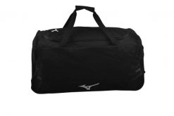 Torba treningowa Mizuno Ryoko Wheelie black. Czarne torby sportowe Mizuno, bez wzorów, z materiału. Za 339.99 zł.
