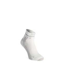 Skarpety damskie do biegania X-Socks Run Speed Two 4.0. Białe skarpetki damskie X Socks, bez wzorów. Za 109.99 zł.