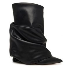 Botki Aldo. Czarne botki damskie ALDO, bez obcasa, na szpilce, bez zapięcia. Za 729.99 zł.