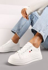 Białe Basicowe Sneakersy na Platformie Ozdobione Metalicznymi Wstawkami Vaiden. Białe obuwie sportowe damskie Renee, bez zapięcia. Za 74.99 zł.