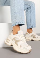 Beżowe Sneakersy na Grubej Tłoczonej Podeszwie z Geometrycznym Motywem Soloria. Brązowe obuwie sportowe damskie Born2be, z jeansu, bez zapięcia. Za 109.99 zł.