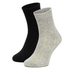 Skarpety długie Nine West. Czarne skarpetki damskie Nine West, bez wzorów. Za 39.99 zł.