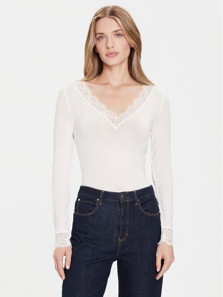 Vero Moda Bluzka Skye 10339843 Biały Slim Fit. Białe bluzki damskie Vero Moda, m, bez wzorów, bez kołnierzyka, bez ramiączek. Za 99.99 zł.