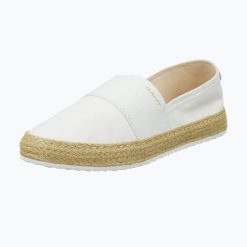 Espadryle damskie GANT Raffiaville. Białe espadryle damskie Gant, bez wzorów, z materiału, bez obcasa. Za 299.99 zł.