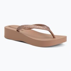 Japonki damskie Ipanema Mesh Chic Plat. Brązowe klapki damskie Ipanema, bez wzorów, z gumy, bez obcasa, bez zapięcia. Za 129.99 zł.