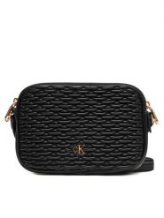 Calvin Klein Torebka LV04F3279G Czarny. Czarne listonoszki damskie Calvin Klein, bez wzorów, ze skóry, bez dodatków. Za 379.99 zł.
