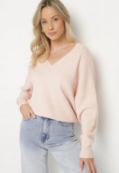 Jasnoróżowy Sweter z Dekoltem w V z Domieszką Kaszmiru Mariara. Czerwone swetry klasyczne damskie Born2be, uniwersalny, z jeansu, bez kołnierzyka. Za 109.99 zł.