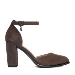 Czółenka Lasocki. Szare czółenka damskie Lasocki, bez wzorów, bez obcasa. Za 229.99 zł.