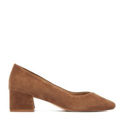 Półbuty Lasocki. Brązowe półbuty damskie Lasocki, bez wzorów, bez obcasa, na obcasie, bez zapięcia. Za 229.99 zł.
