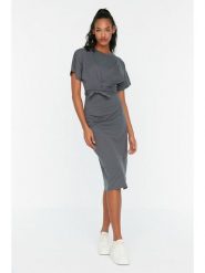 Trendyol Sukienka w kolorze antracytowym rozmiar: XL. Czarne sukienki damskie Trendyol, bez wzorów, z bawełny, bez ramiączek. Za 52.99 zł.