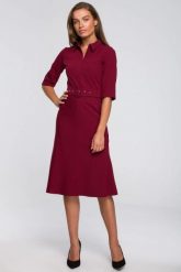 Elegancka sukienka koszulowa z kołnierzykiem paskiem bordowa. Czerwone sukienki damskie Stylove, bez wzorów, z materiału, biznesowe, bez ramiączek. Za 329.00 zł.