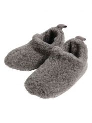 Kaiser Naturfellprodukte Kapcie "Cody" w kolorze szarym rozmiar: 42/43. Szare kapcie damskie Kaiser Naturfellprodukte, z materiału. Za 182.72 zł.