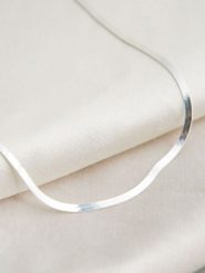 Lodie Silver Srebrny naszyjnik - dł. 43 cm rozmiar: onesize. Szare naszyjniki damskie Lodie Silver, srebrne. Za 118.95 zł.